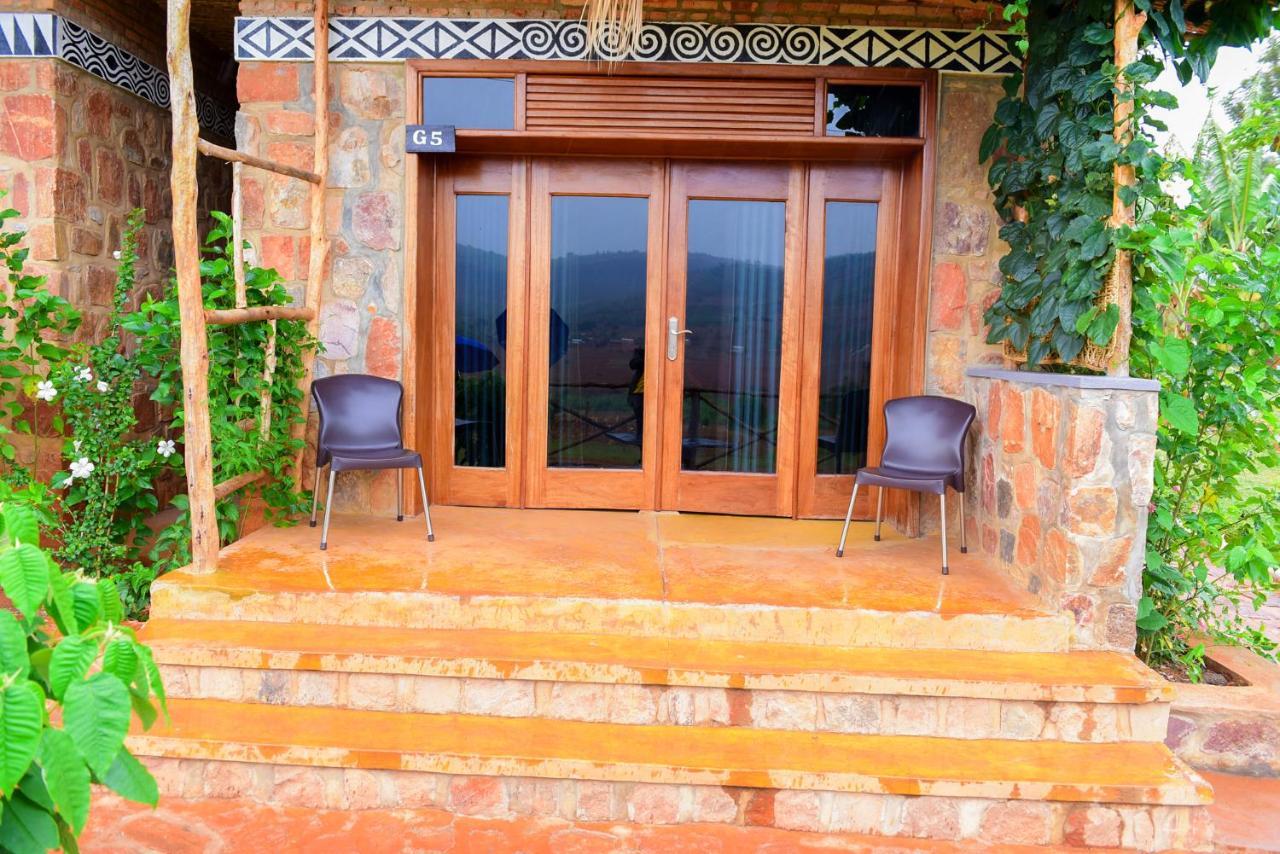 Akagera Transit Lodge Exteriör bild